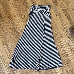 Monteau Navy and Tan  Striped Maxi Skirt